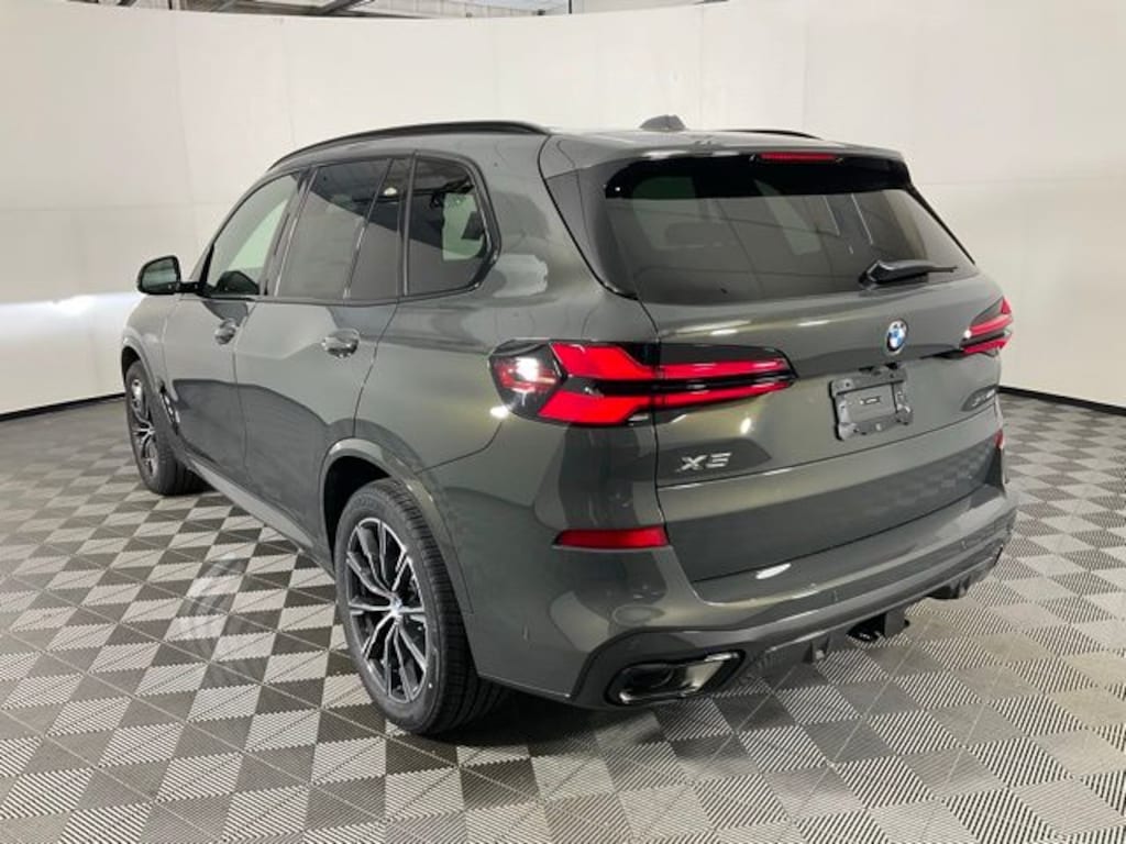 New 2026 BMW X5 xDrive40i SUV