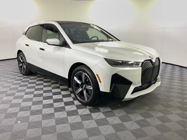 Certified 2023 BMW iX Base with VIN WB533CF04PCM85034 for sale in Fort Wayne, IN
