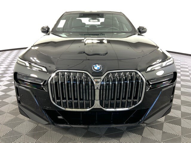 2025 Bmw 750e 750e xDrive photo 3