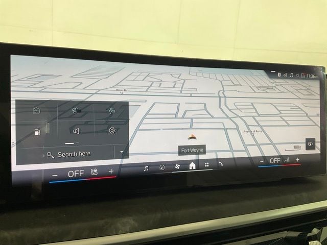 2026 BMW X7 40i - Photo 13