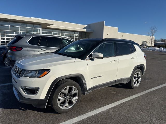 2021 Jeep Compass Limited's photo