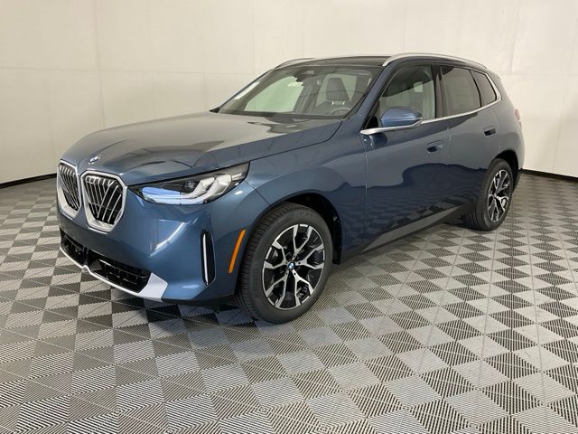 2026 BMW X3 30's photo