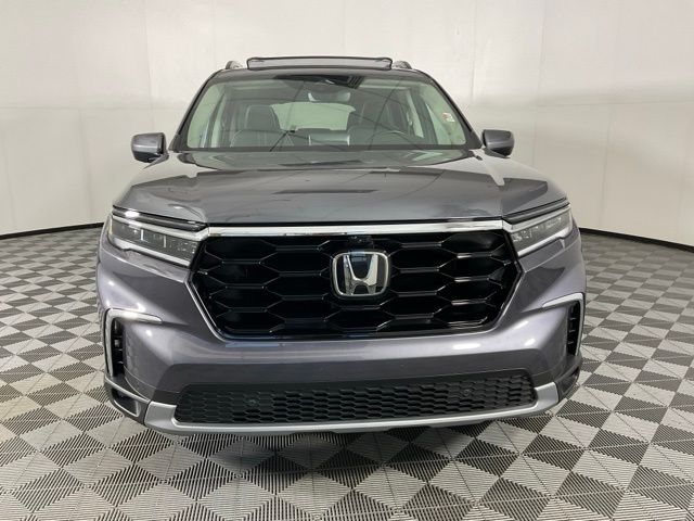 2024 Honda Pilot Elite photo 2