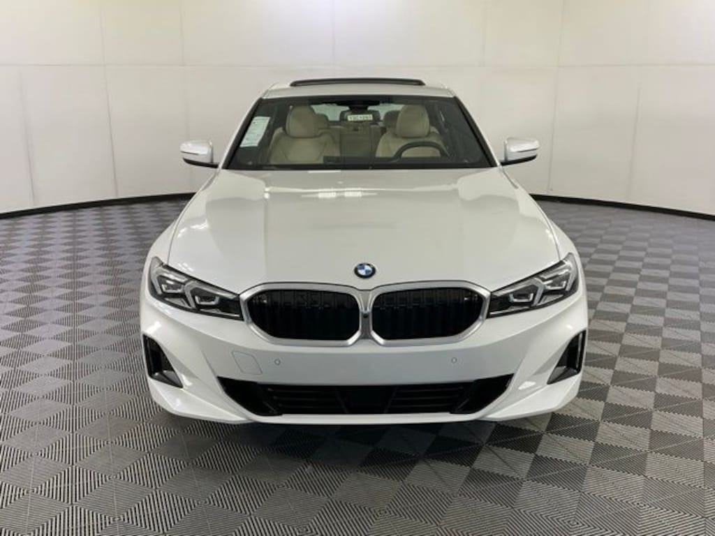 New 2026 BMW 330i xDrive Sedan
