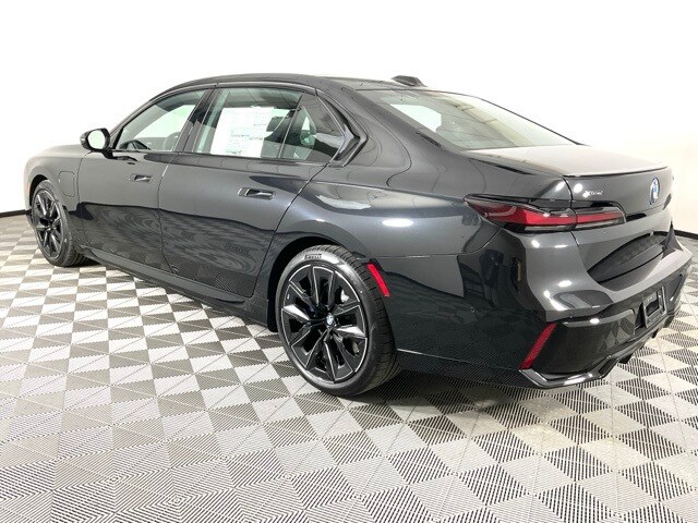 2025 Bmw 750e 750e xDrive photo 4