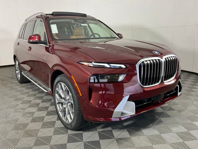 2025 BMW X7 Review | Color Options & New Models Available in Fort