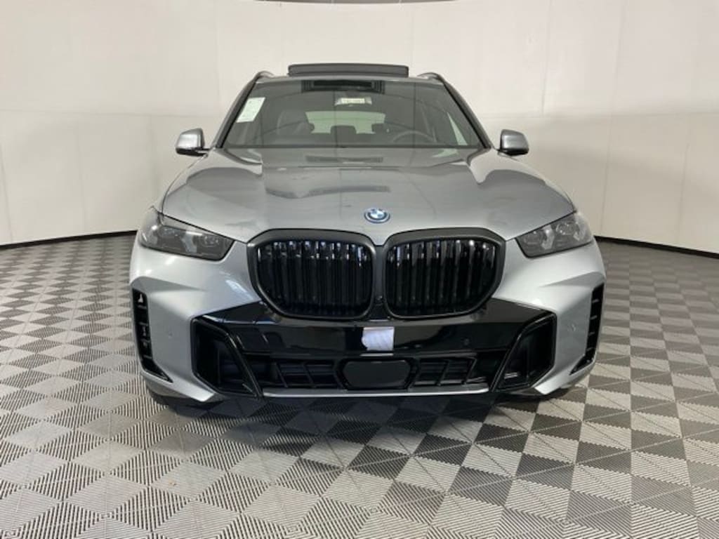 New 2026 BMW X5 PHEV xDrive50e SUV