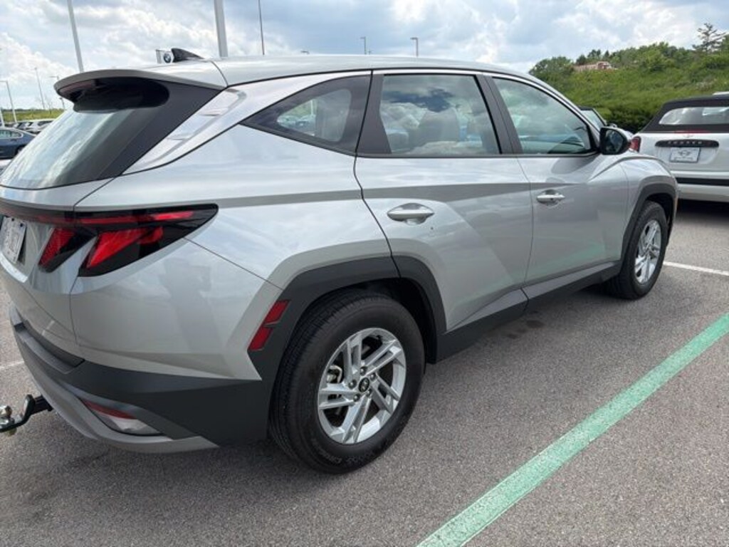 Used 2025 Hyundai Tucson SE SUV