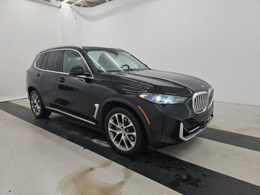 Certified 2025 BMW X5 xDrive40i SUV