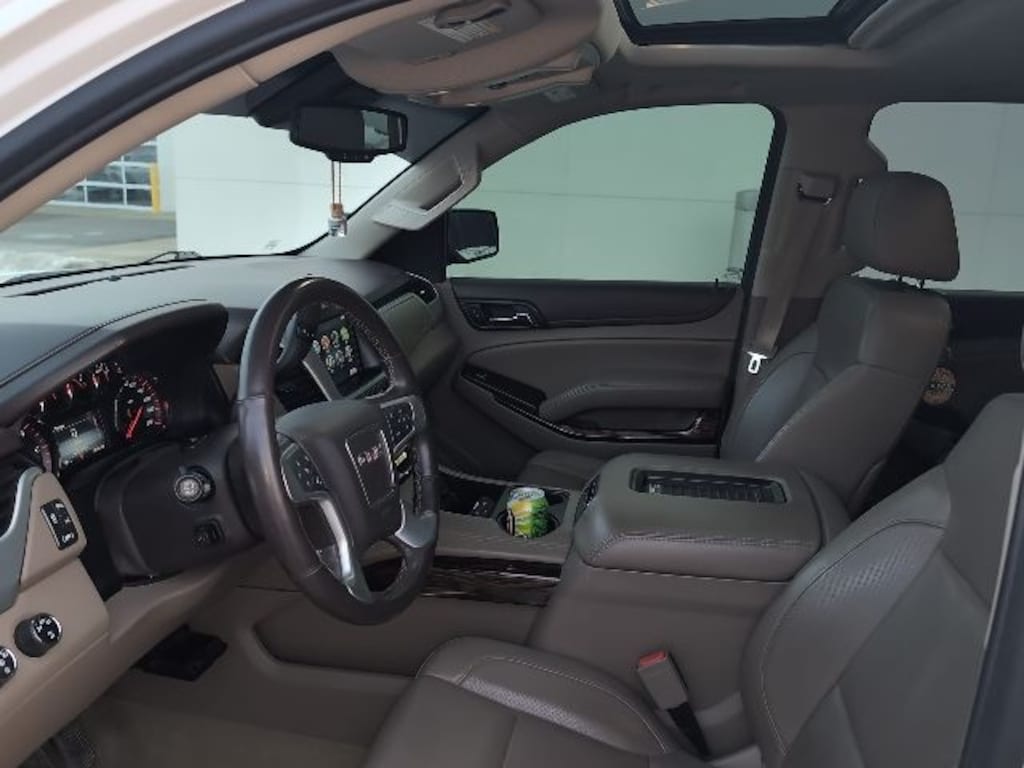 Used 2016 GMC Yukon SLT SUV