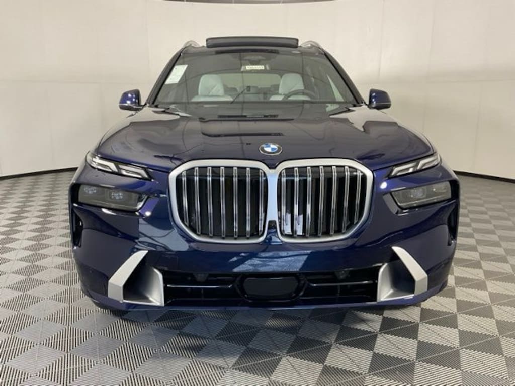 New 2026 BMW X7 xDrive40i SUV