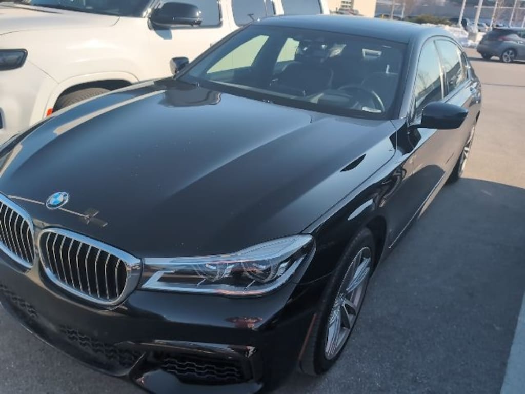Used 2016 BMW 750i xDrive Sedan