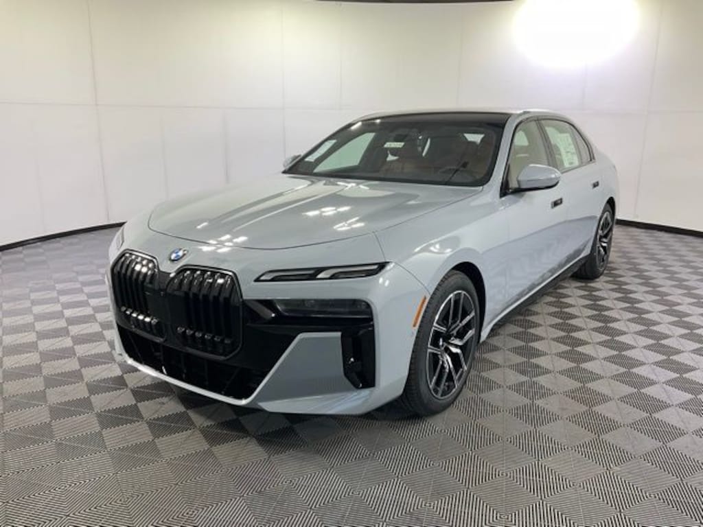 New 2026 BMW 760i xDrive Sedan