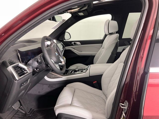 2026 BMW X7 40i - Photo 28