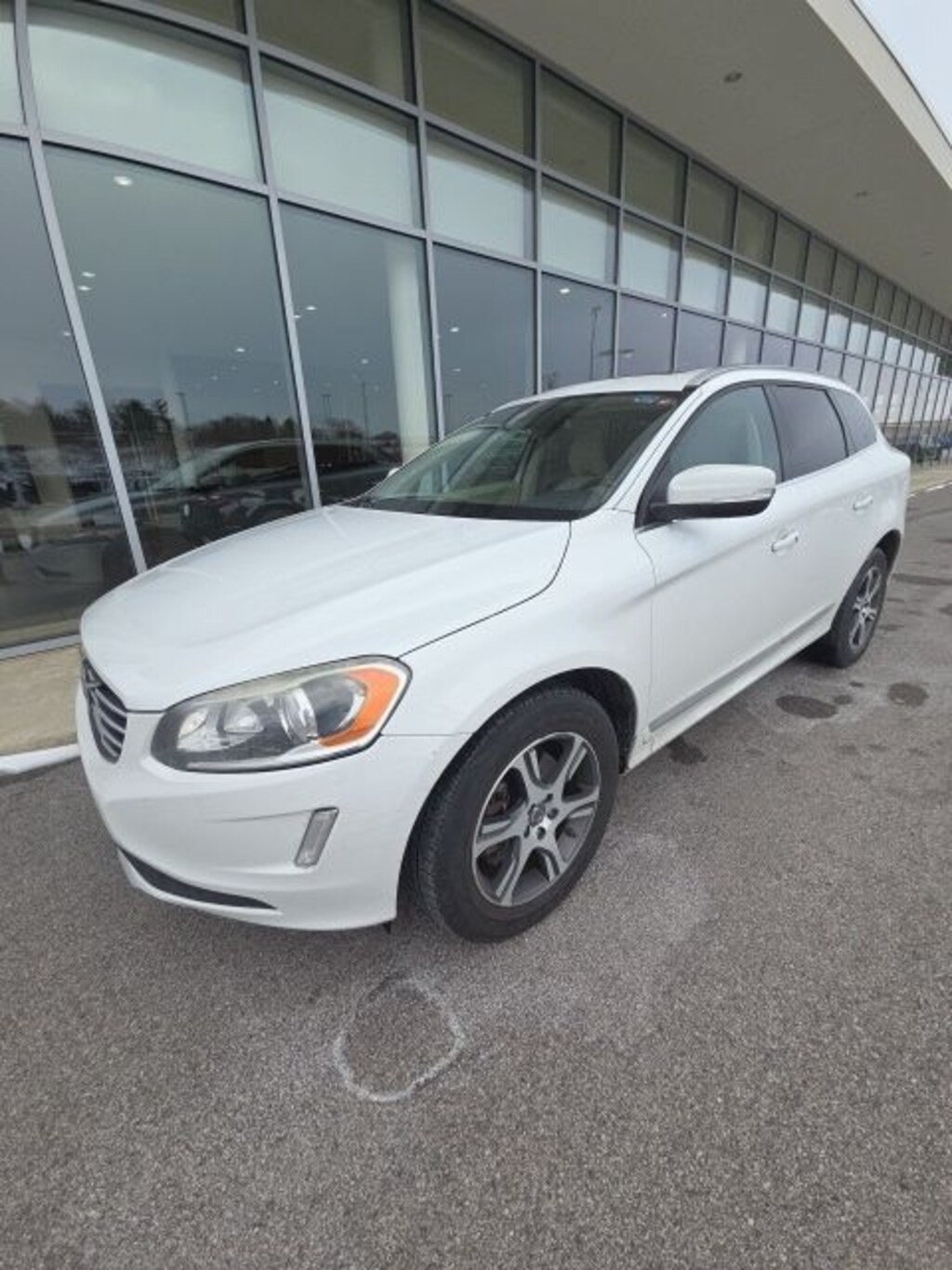 Used 2015 Volvo XC60 T6 Premier Plus SUV