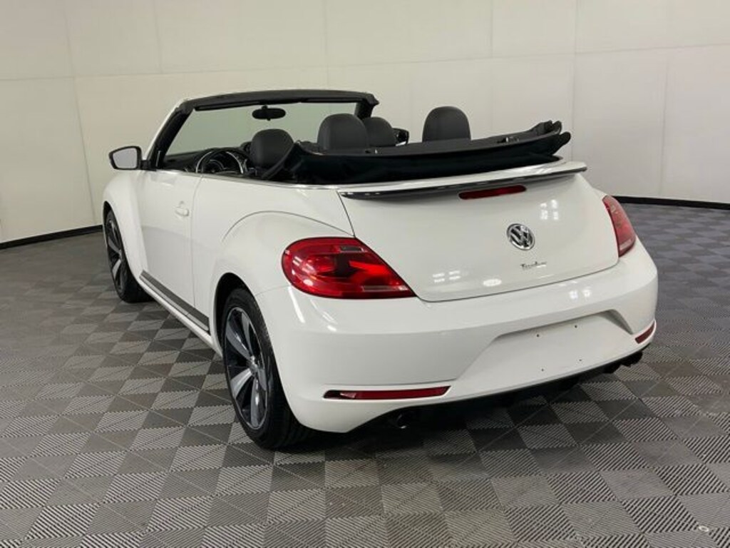 Used 2013 Volkswagen Beetle 2.0T w/PZEV Convertible