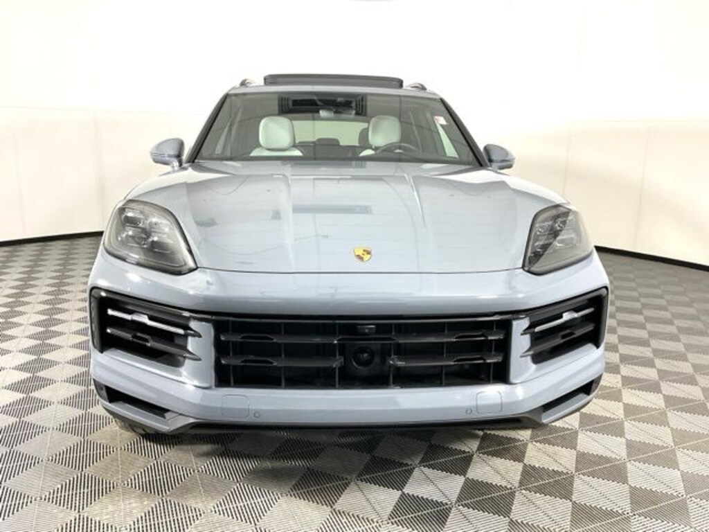 Used 2025 Porsche Cayenne SUV