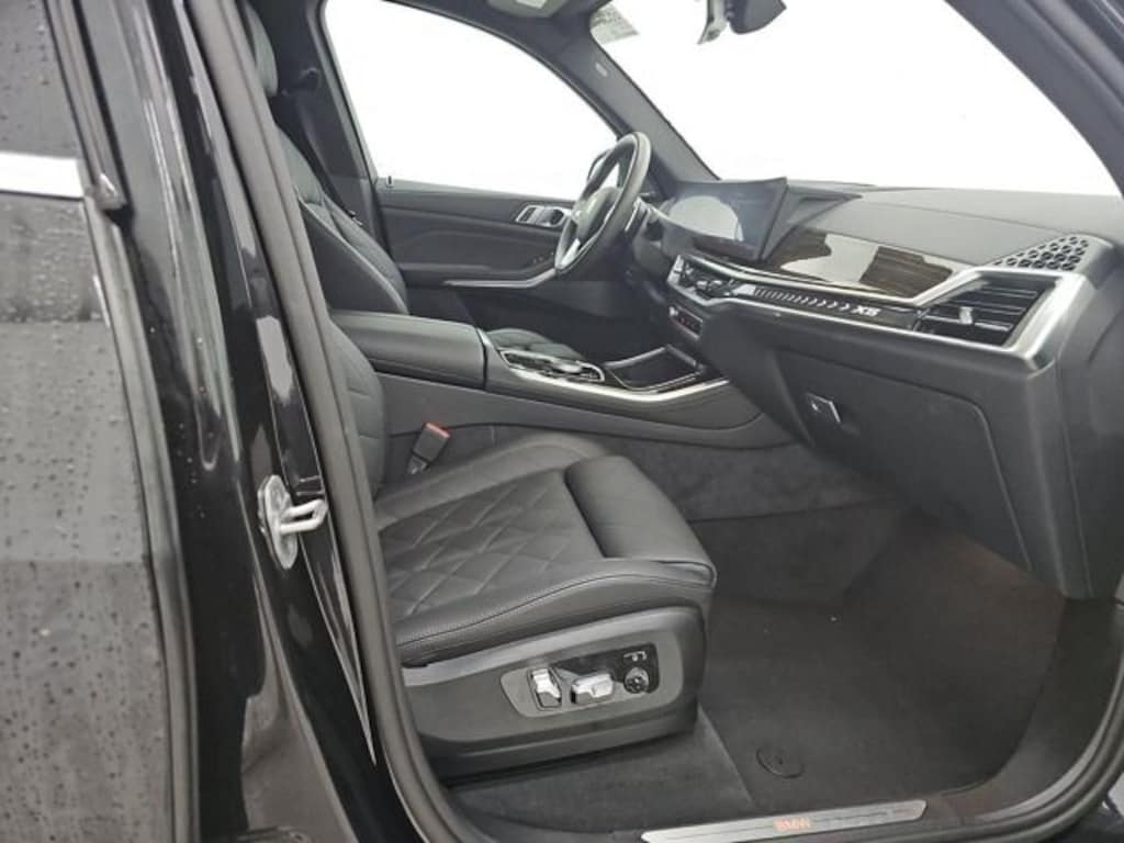 Certified 2025 BMW X5 xDrive40i SUV