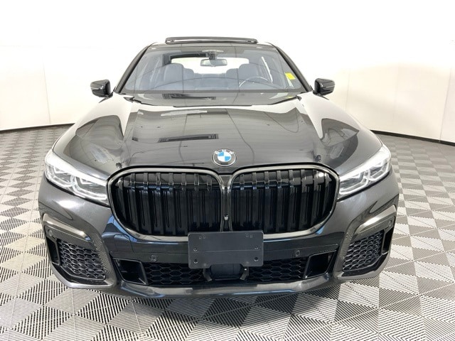 Certified 2022 BMW 7 Series M760i with VIN WBA7U6C06NCK67616 for sale in Fort Wayne, IN