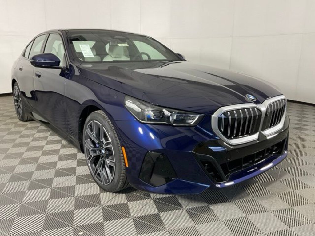 New 2026 BMW 530i xDrive Sedan