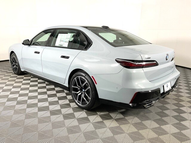 2024 Bmw 760i xDrive photo 2