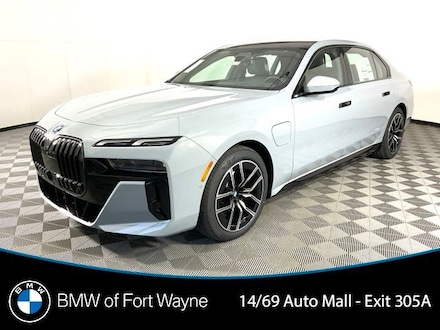 2025 BMW 750e xDrive Sedan
