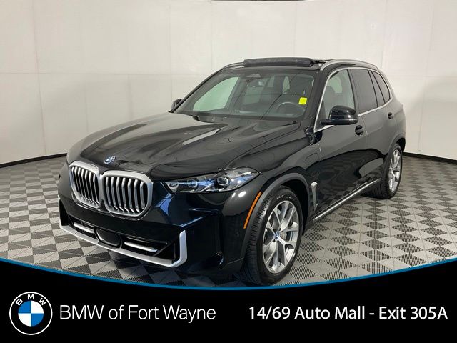 2025 BMW X5 xDrive50e's photo