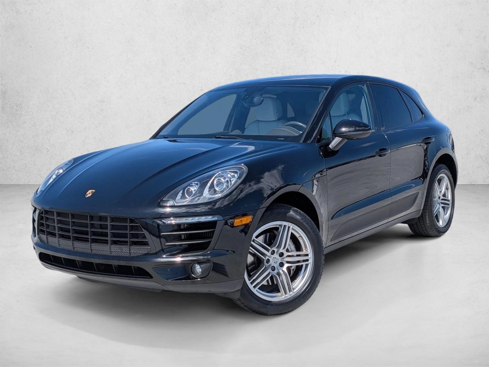 2015 Porsche Macan S