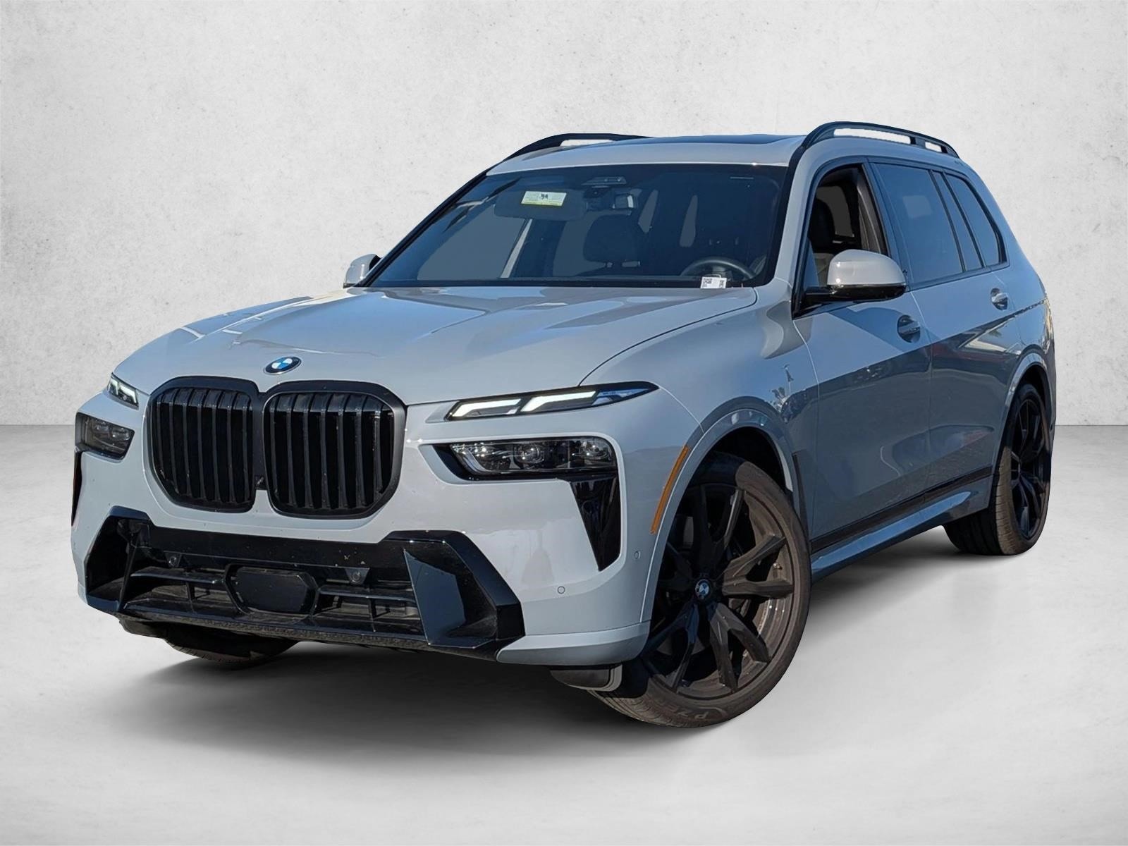2025 BMW X7 40i's photo