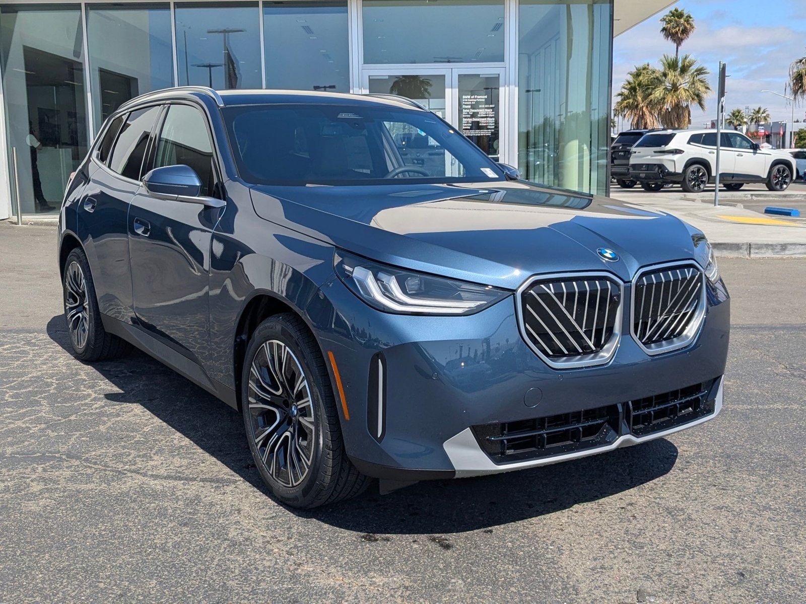 2025 BMW X3 30 xDrive photo 6