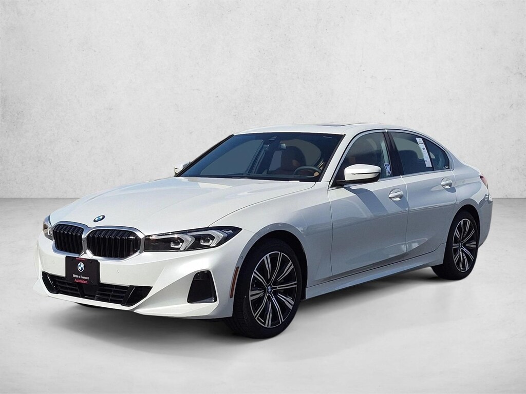 New 2026 BMW 330i xDrive Sedan