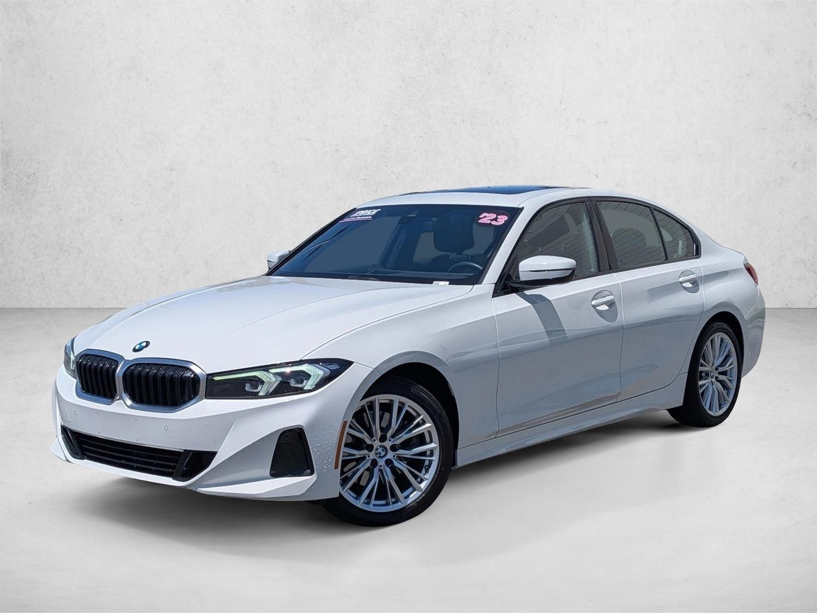 2023 BMW 3 Series 330i Sedan's photo
