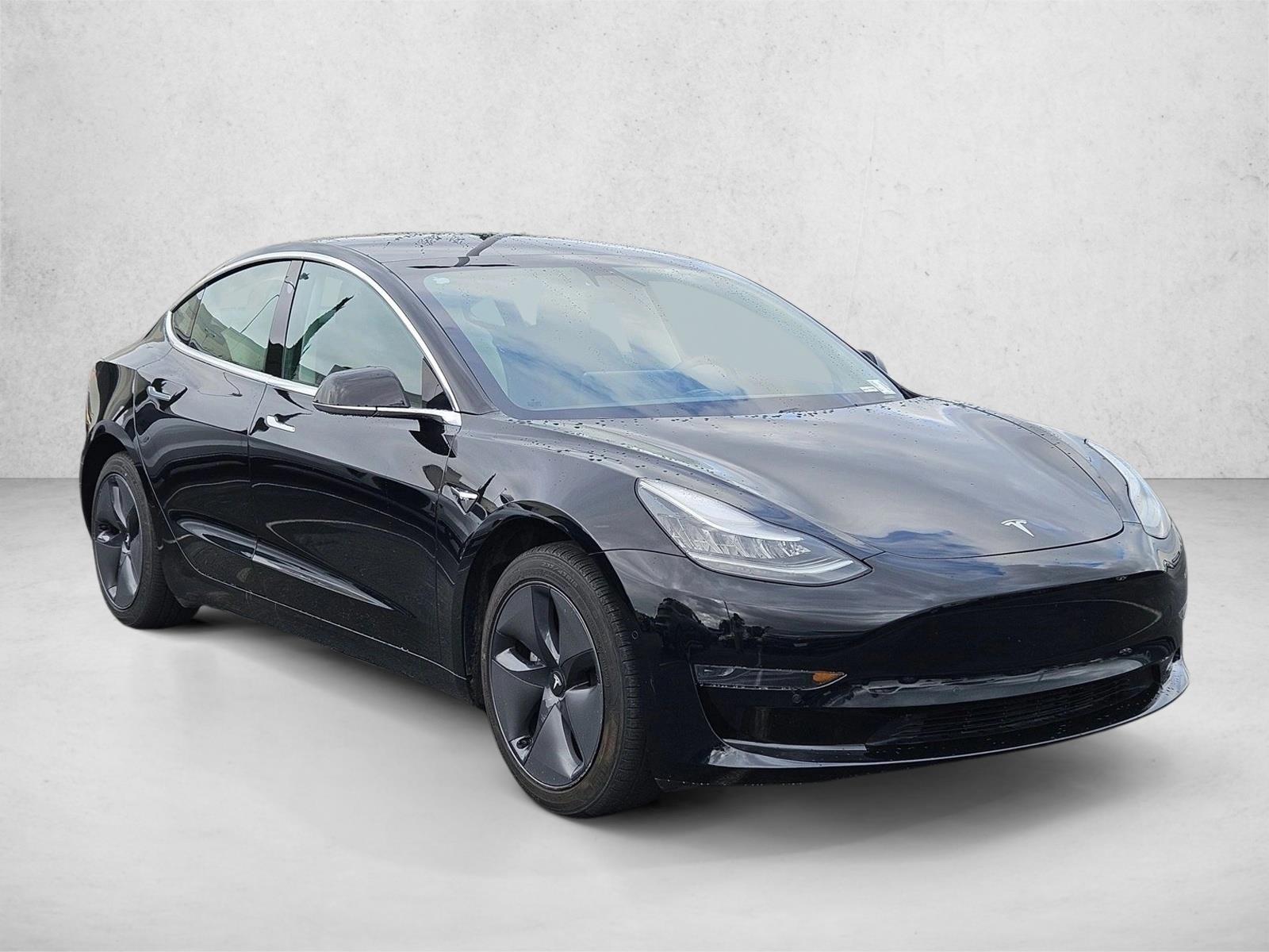 2019 Tesla Model 3 Mid Range photo 3