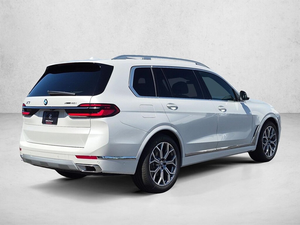 New 2027 BMW X7 xDrive40i SUV