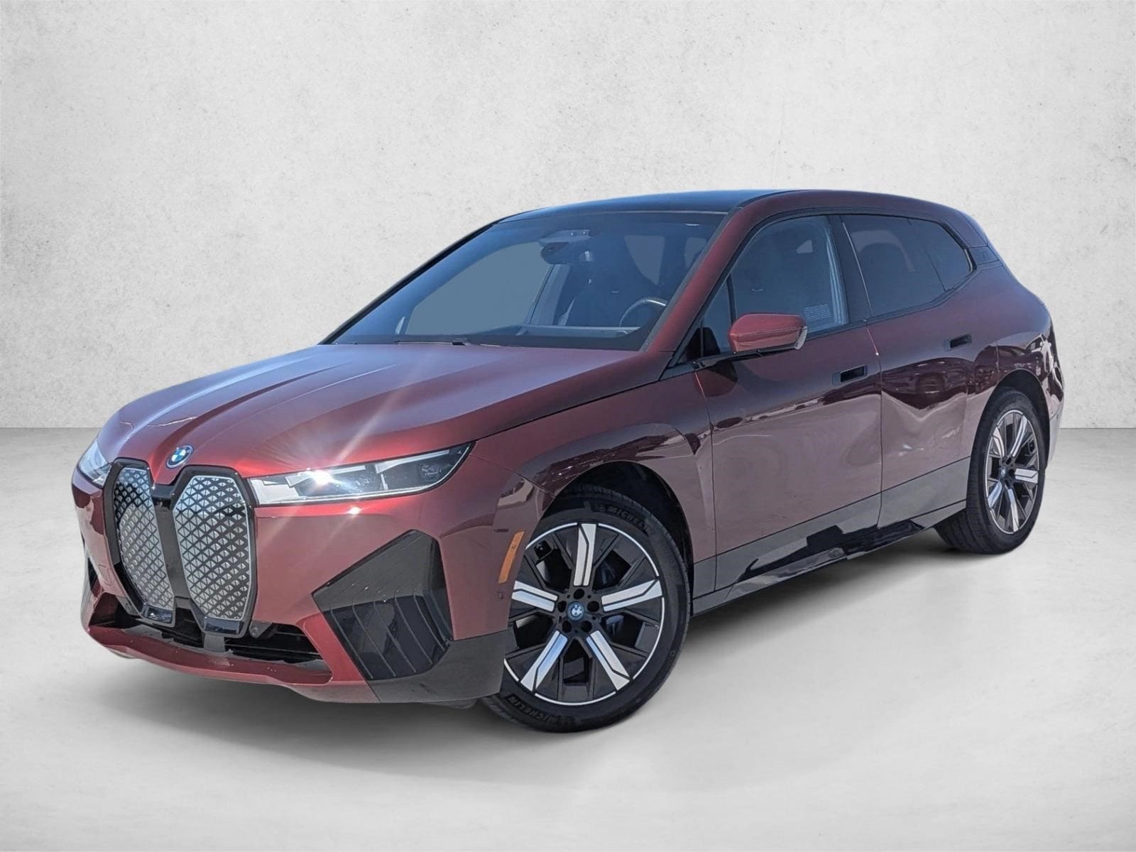 2024 BMW iX xDrive50's photo