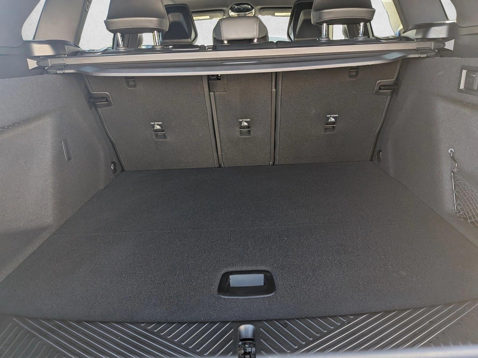 2025 BMW X3 30 - Photo 6