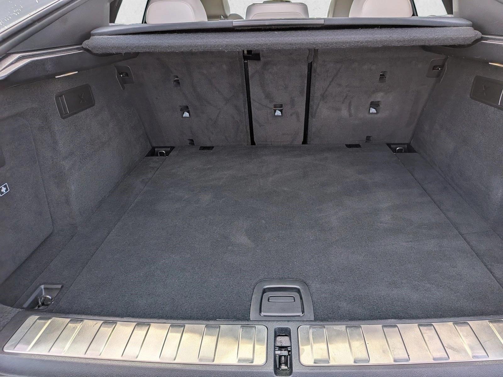 2022 BMW X6 xDrive40i photo 5