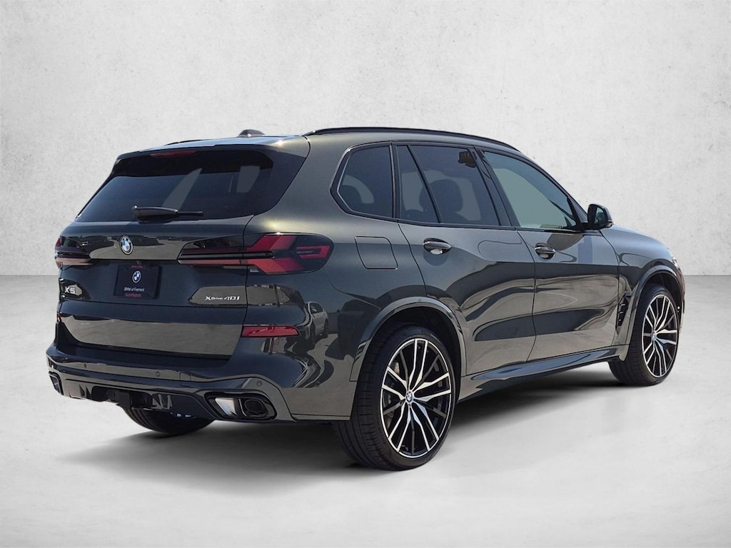New 2026 BMW X5 xDrive40i SUV
