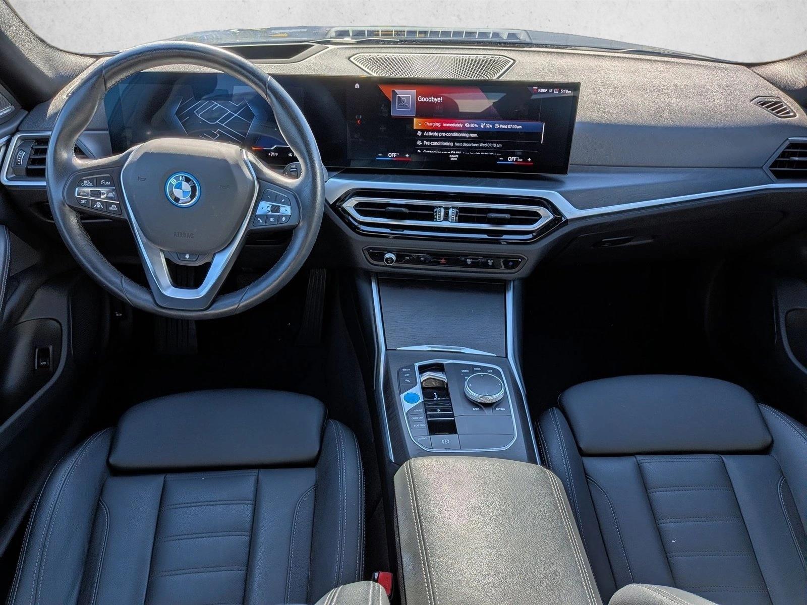2023 BMW i4 40 - Photo 18