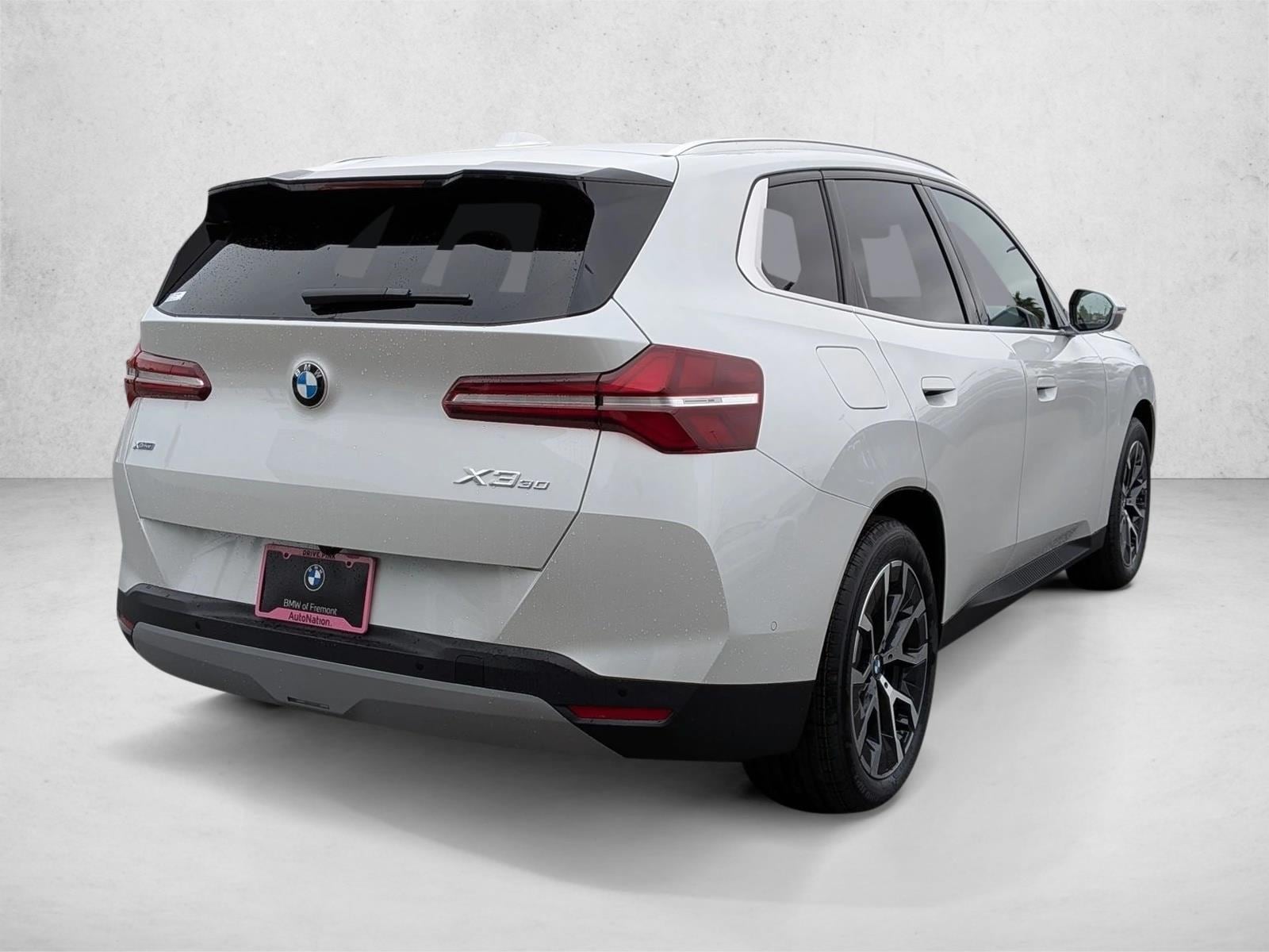 2026 BMW X3 30 - Photo 2