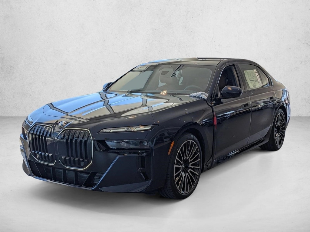 New 2026 BMW 740i xDrive Sedan