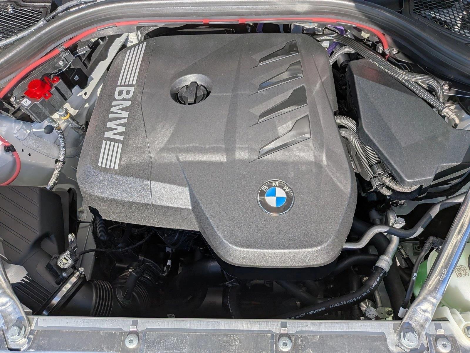 2026 BMW X3 30 - Photo 16