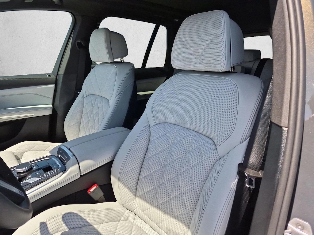 New 2026 BMW X5 xDrive40i SUV