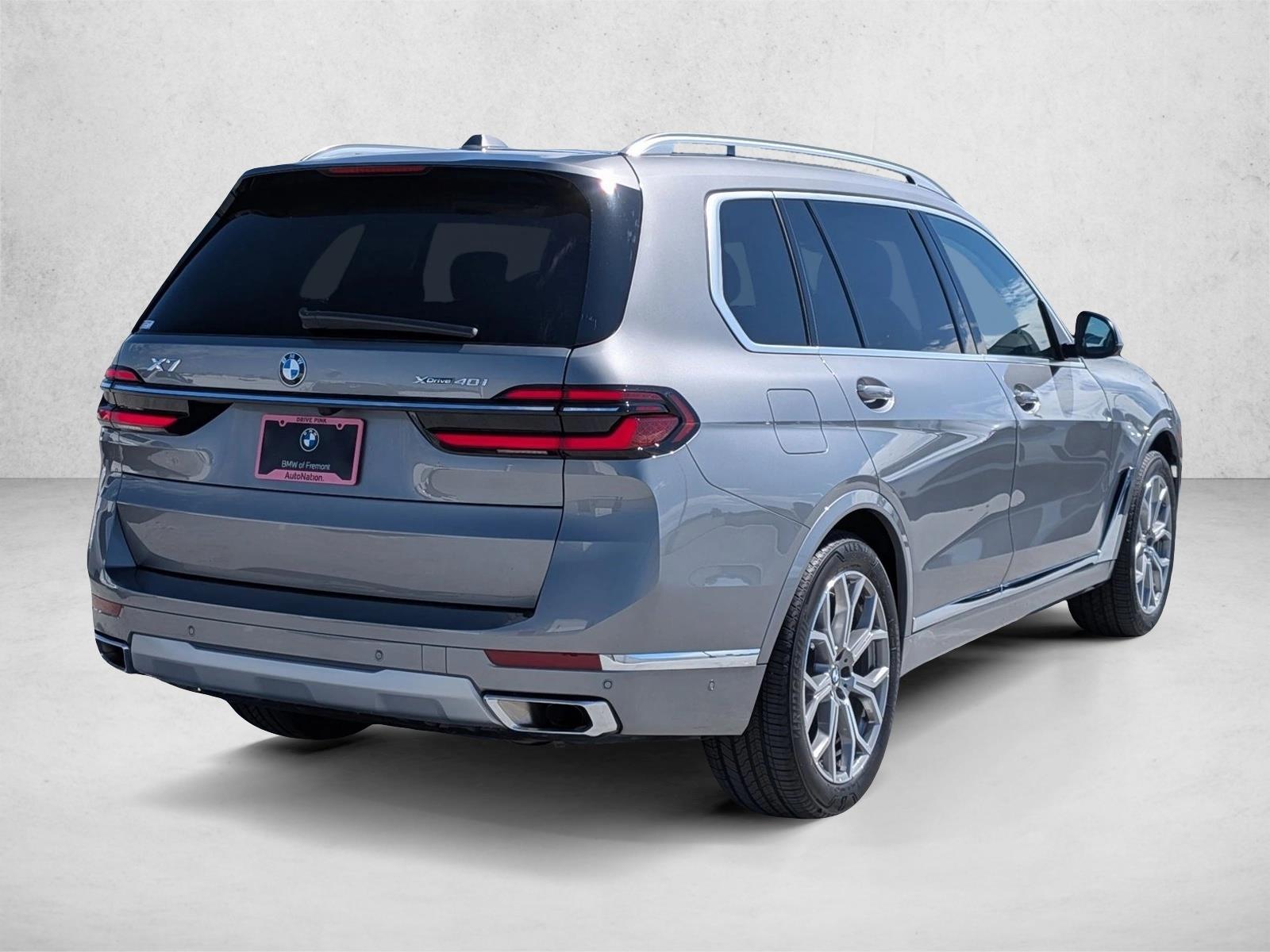 2026 BMW X7 xDrive40i photo 4
