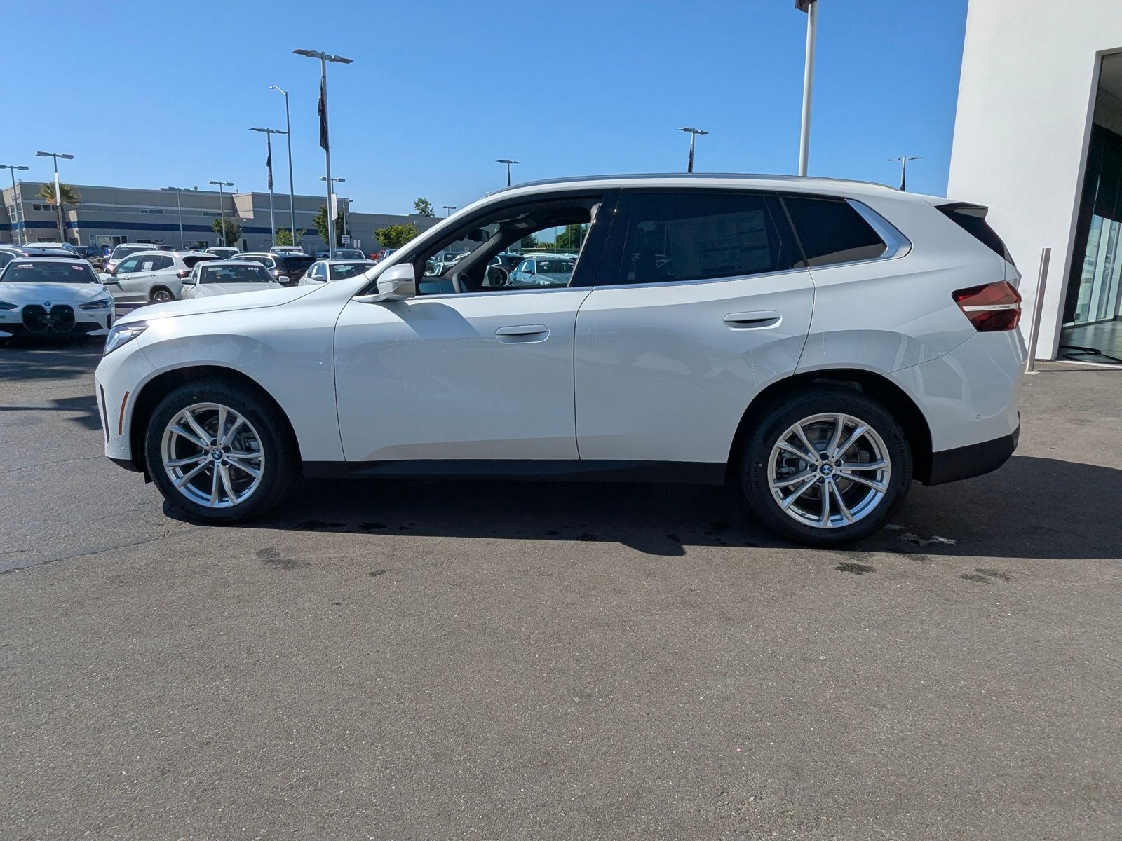 2025 BMW X3 30 xDrive photo 5