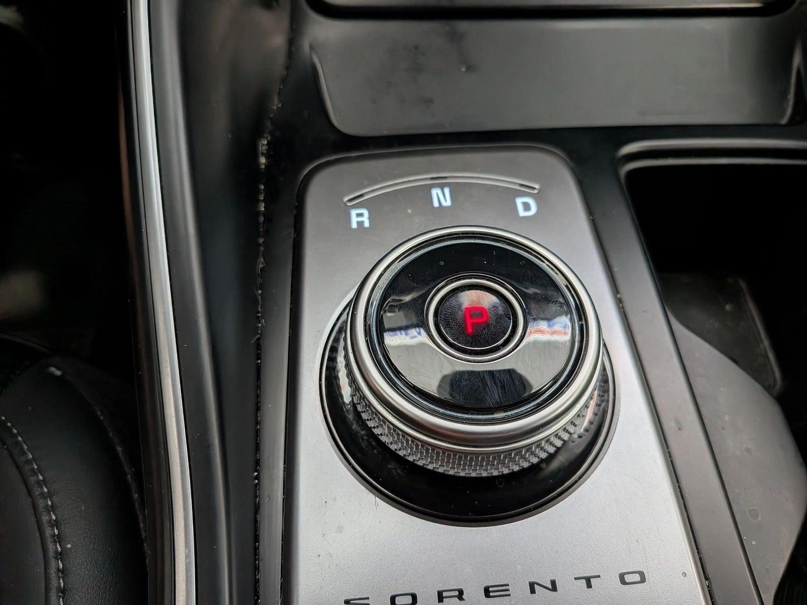 2024 Kia Sorento EX Hybrid - Photo 9