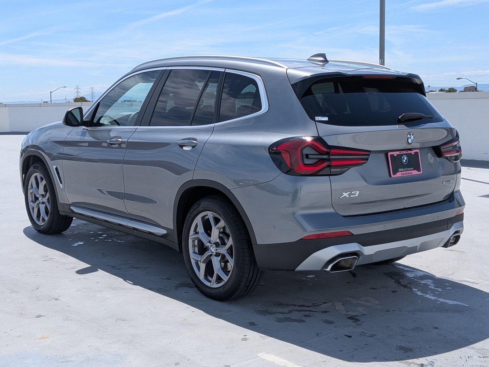 2023 BMW X3 xDrive30i photo 3