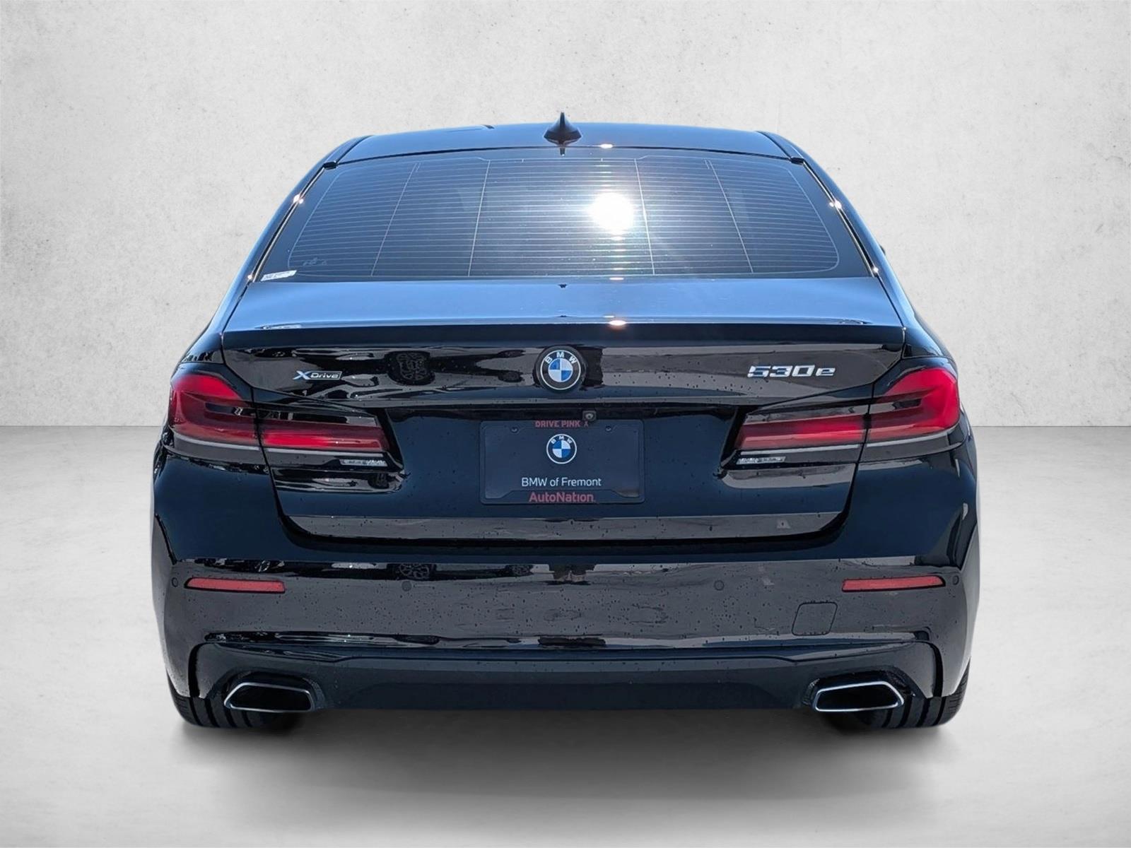 2021 BMW 530e xDrive photo 6