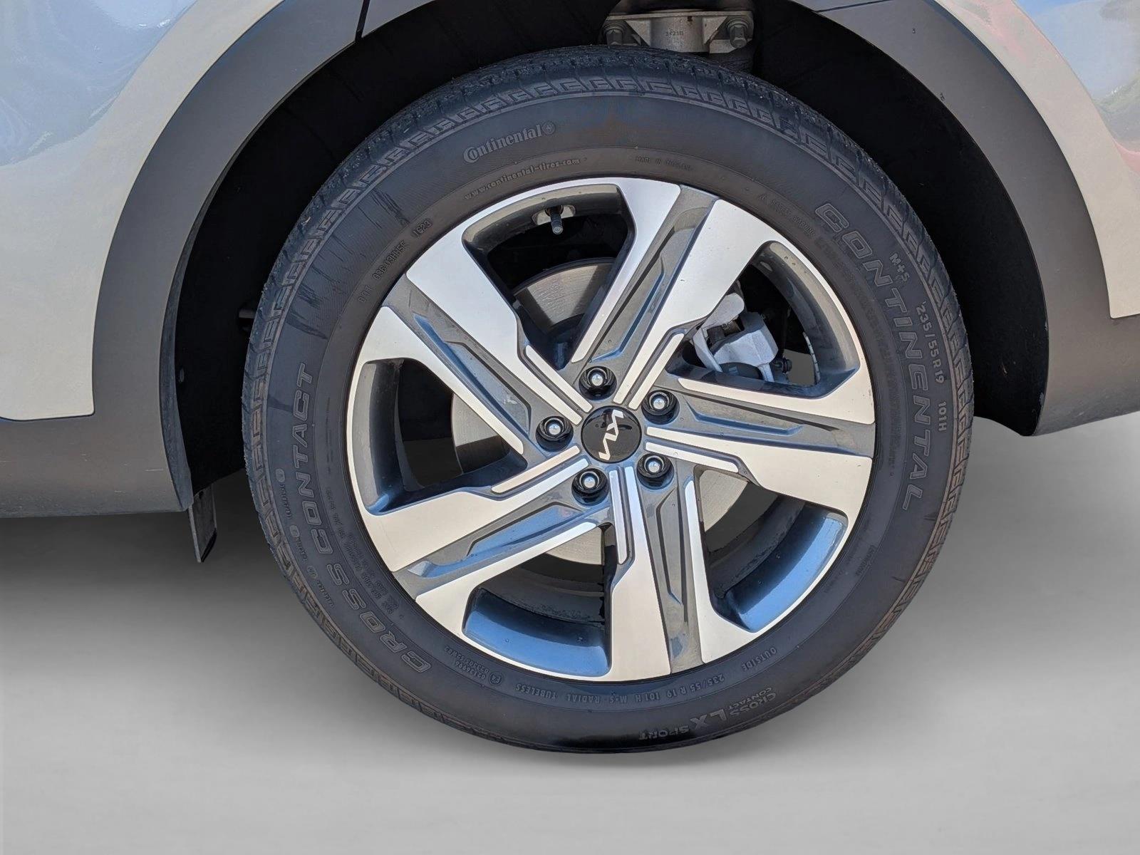 2024 Kia Sorento EX Hybrid - Photo 15