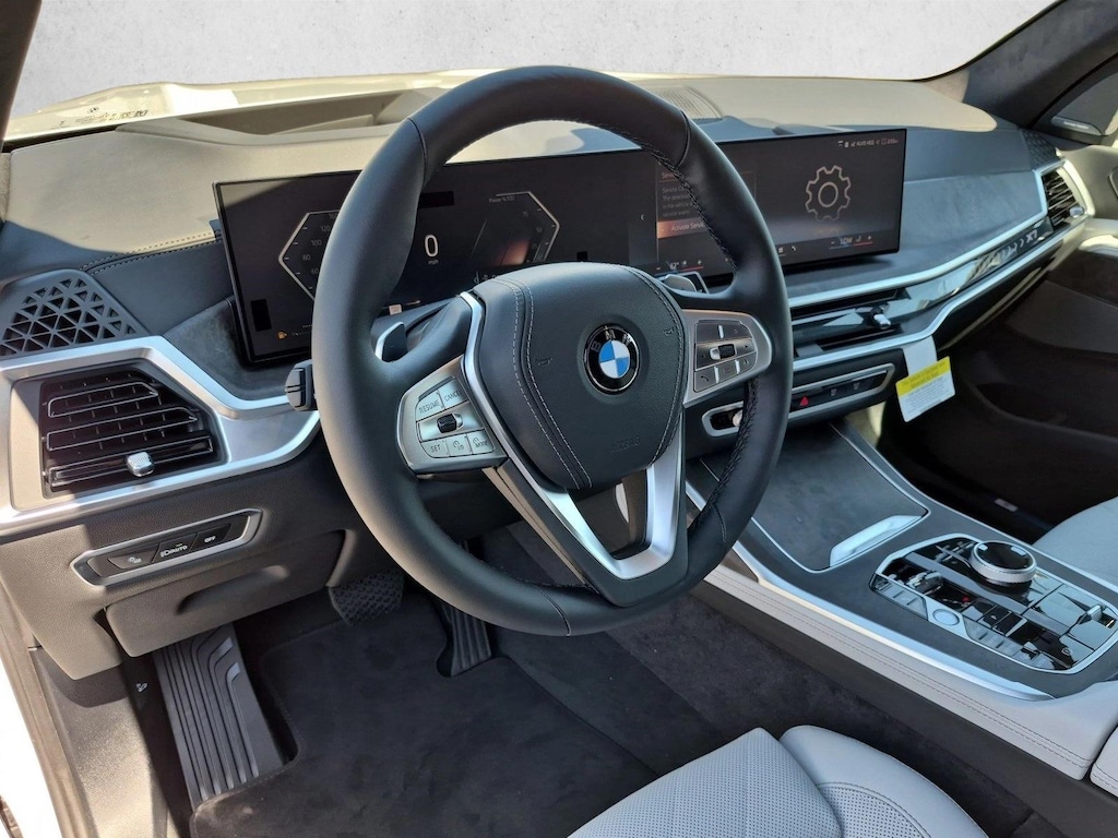 New 2027 BMW X7 xDrive40i SUV